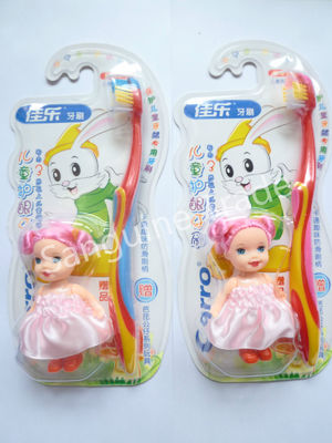 China Child Carton Toothbrush With doll supplier